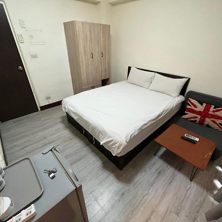 Fengchia Fun House Apartment Taichung Exterior photo